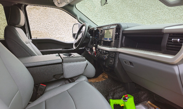 service truck 2025 F550 Ext Cab 4x4 Service Truck