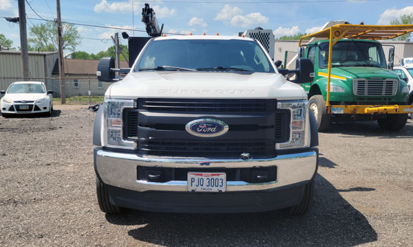 ford f550 service truck for rent