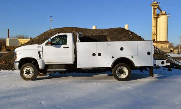 international service truck no crane