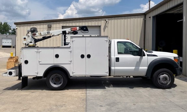 used 2015 ford f550 service truck