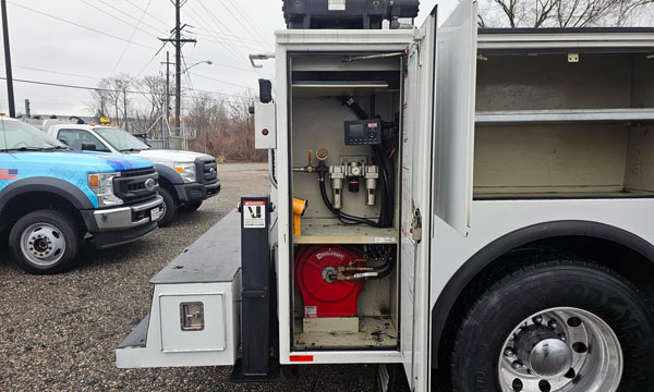 used ford f750 service truck for sale