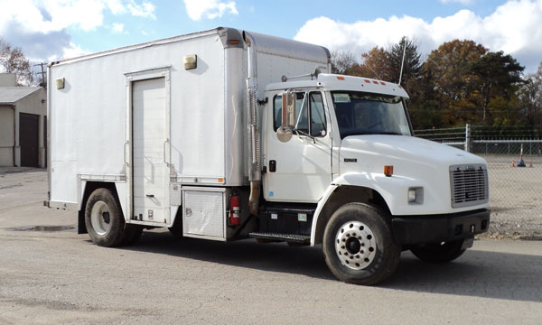 used freightliner lube truck