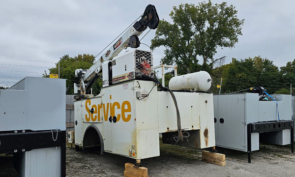 used imt dominator service body