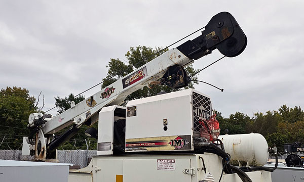 used imt dominator service body