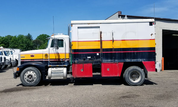 used peterbilt lube truck
