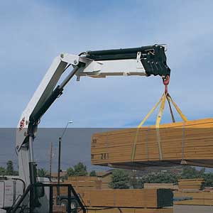 truck mounted articulating (knuckleboom) crane